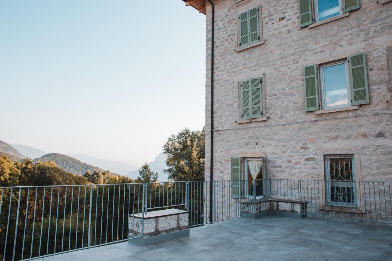 بيت شباب Casa Del Parco Adamello Cevo المظهر الخارجي الصورة